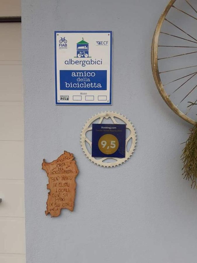 Casa Del Cicloturista Apartment Santadi Екстериор снимка