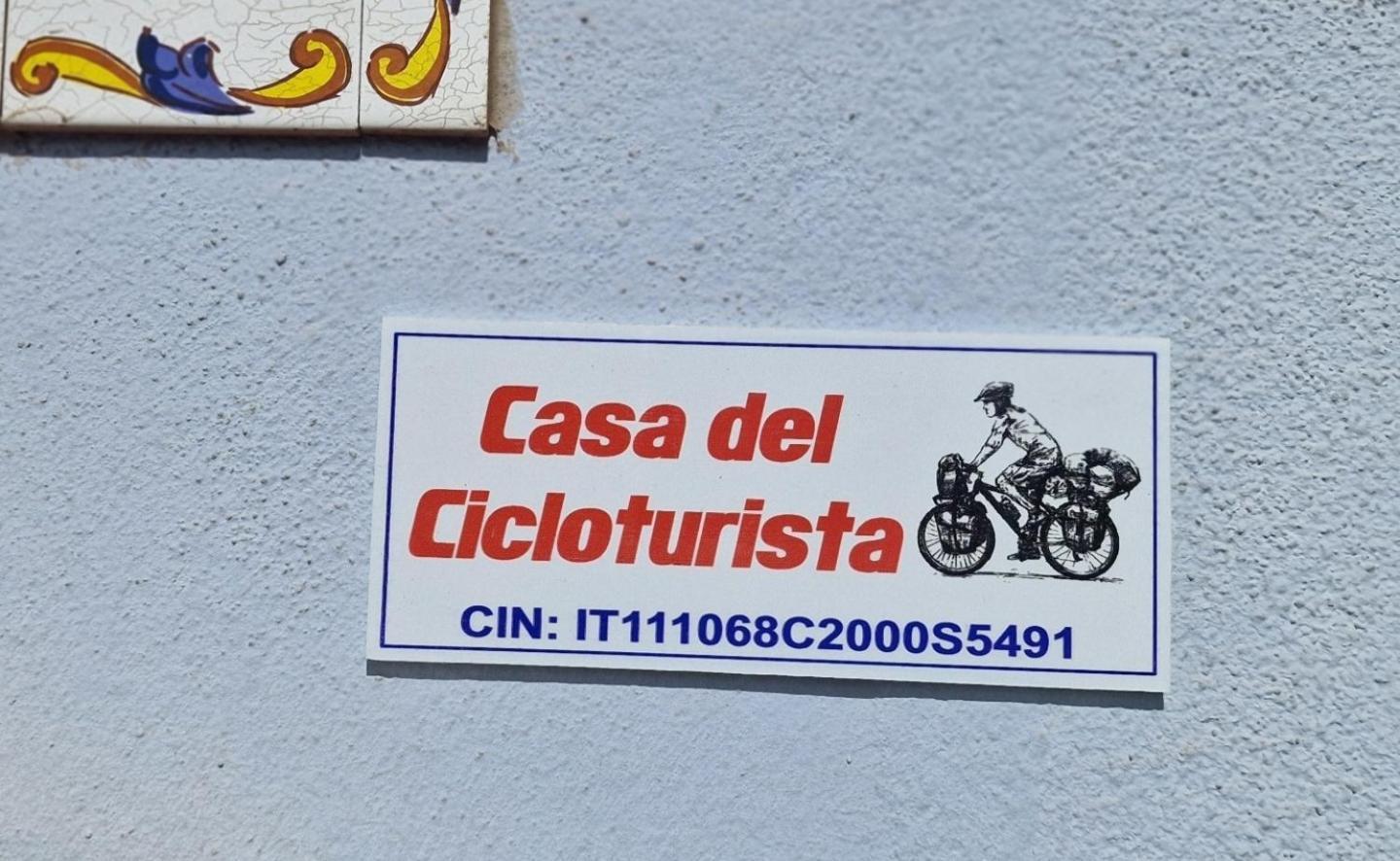 Casa Del Cicloturista Apartment Santadi Екстериор снимка