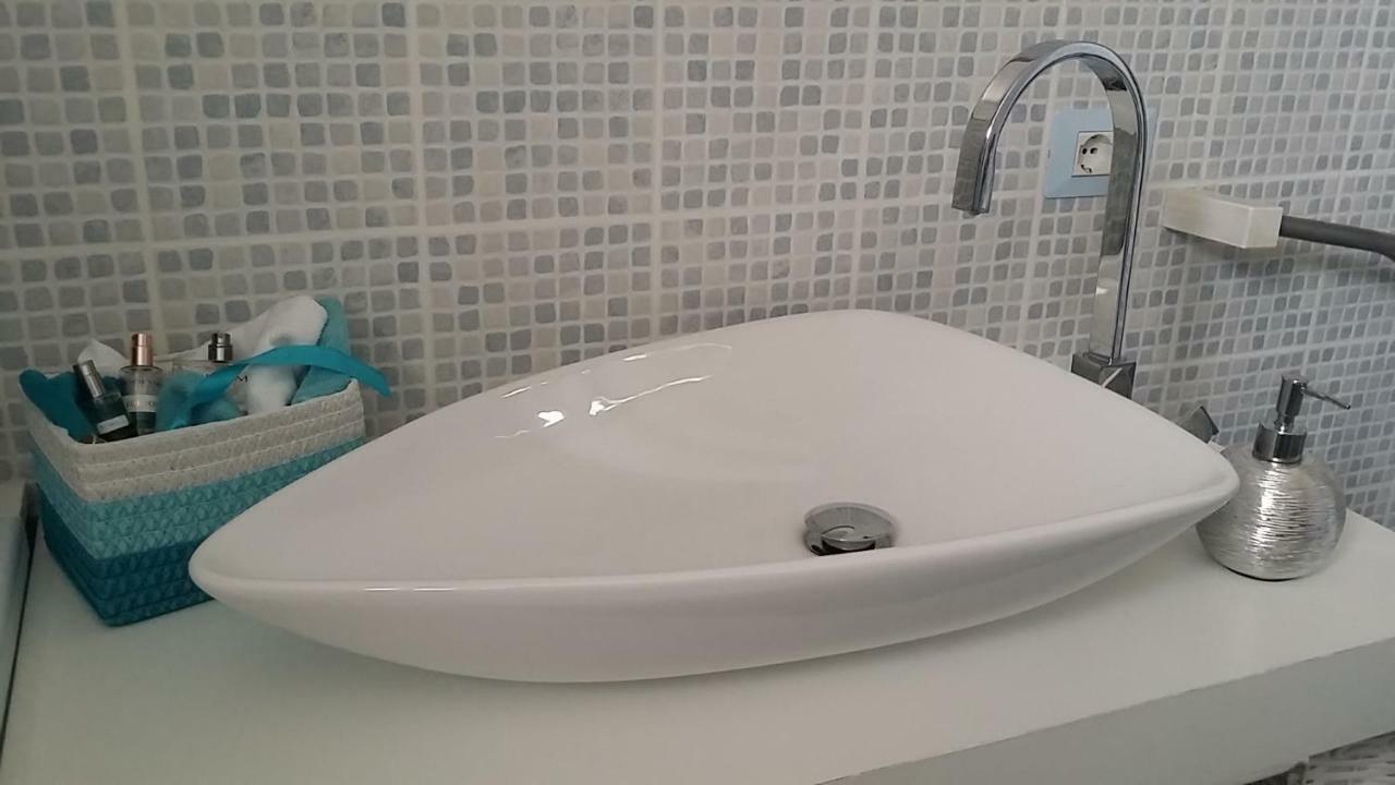 Casa Del Cicloturista Apartment Santadi Екстериор снимка